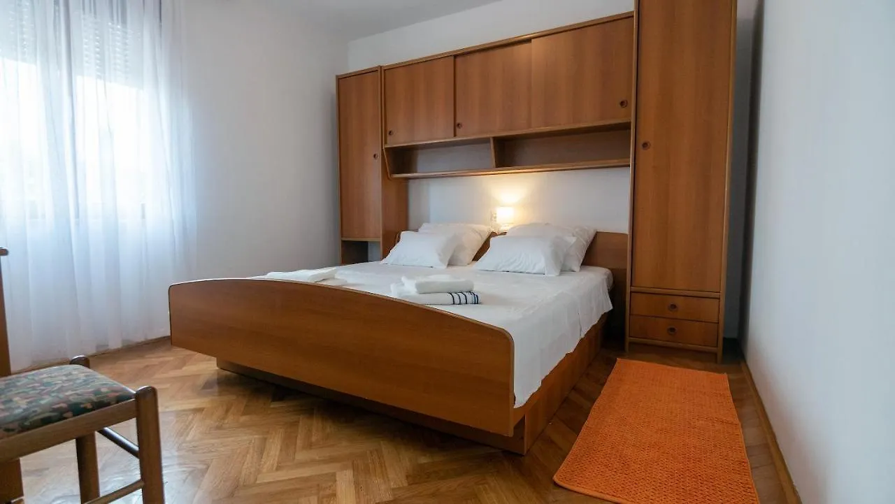 Apartments Dokovic Barbat na Rabu Kroatien