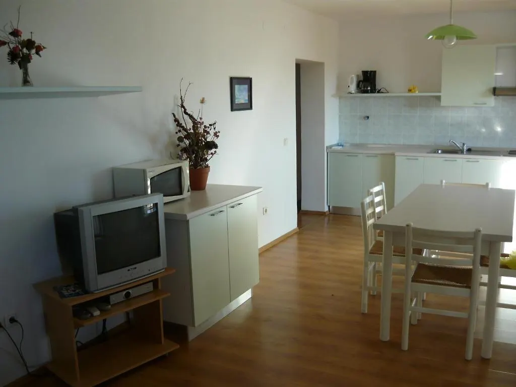 Apartments Dokovic Barbat na Rabu Kroatien